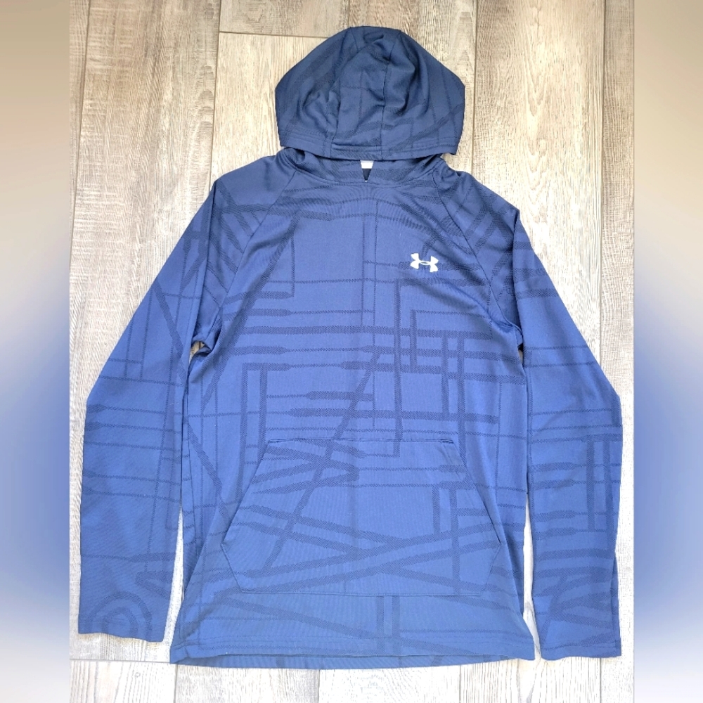 Men's Under Armour long-sleeve, size Small